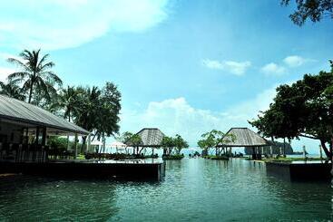 هتل Tanjung Rhu Resort