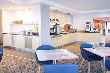 Thalazur Port Camargue   Hotel & Spa