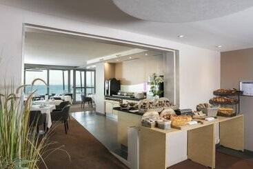 Thalazur Port Camargue   Hotel & Spa