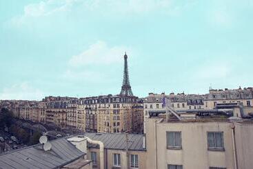 Timhotel Tour Eiffel