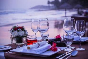 هتل Victoria Phan Thiet Beach Resort & Spa