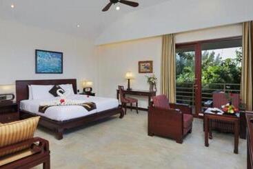 هتل Victoria Phan Thiet Beach Resort & Spa