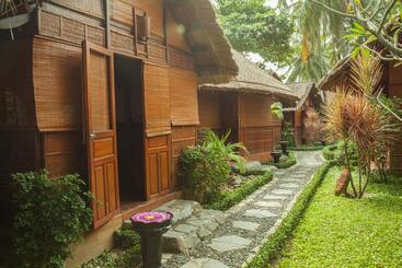 هتل Victoria Phan Thiet Beach Resort & Spa