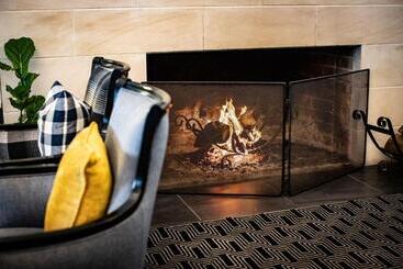 هتل Voco™ Kirkton Park Hunter Valley, An Ihg
