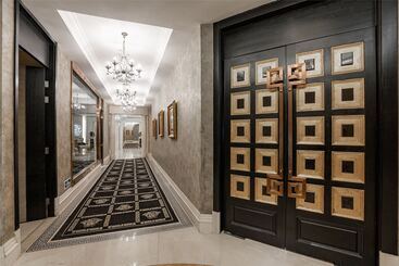 هتل Yunzen Jinling World Trade Plaza