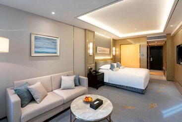 هتل Yunzen Jinling World Trade Plaza