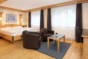 La Couronne Hotel & Spa