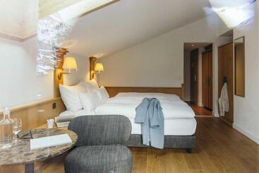 La Couronne Hotel & Spa