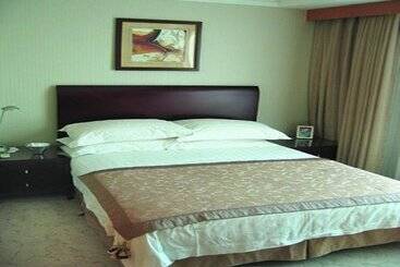 New Harbour Service Apartments