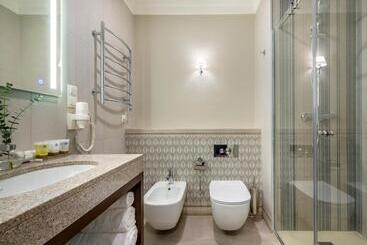Ratonda Centrum Hotels