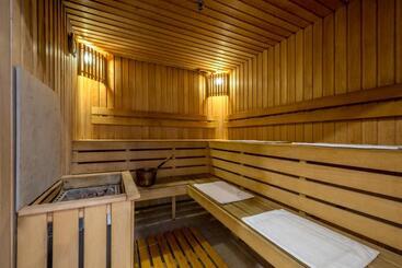 Ratonda Centrum Hotels