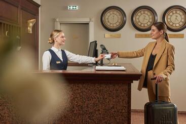 Ratonda Centrum Hotels