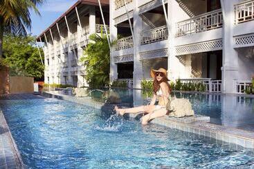استراحتگاه Pullman Pattaya Hotel G