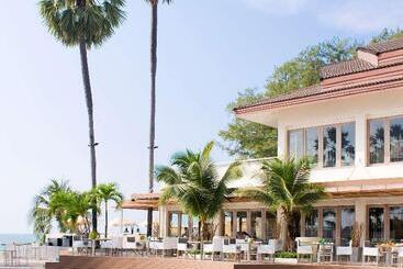 استراحتگاه Pullman Pattaya Hotel G
