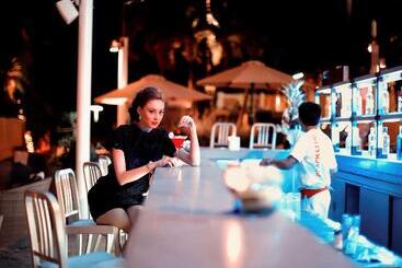 استراحتگاه Pullman Pattaya Hotel G