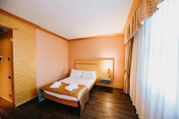 Shg Hotel Antonella