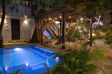 هاستل Amar Inn
