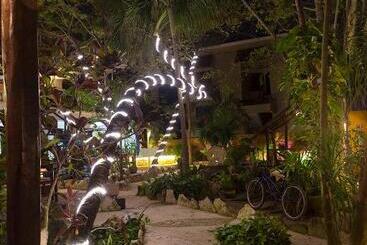 هاستل Amar Inn
