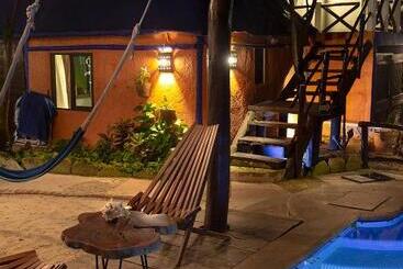 هاستل Amar Inn
