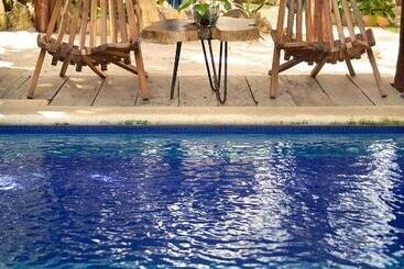 هاستل Amar Inn