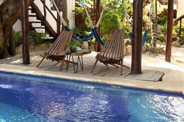 هاستل Amar Inn