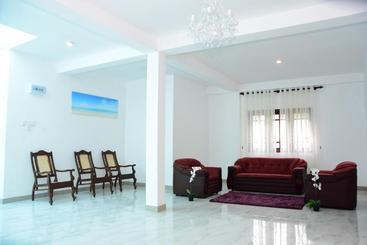 تختخواب و صبحانه Ciel Grand Villa