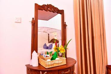 پانسیون Ariya Rest & Ayurveda Spa
