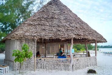 استراحتگاه Laguna Palace Zanzibar