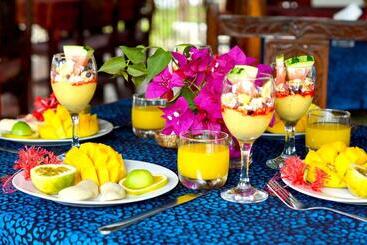 استراحتگاه Laguna Palace Zanzibar