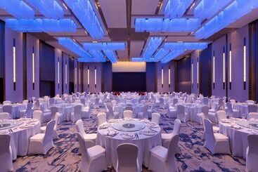 هتل Hyatt Place Yinchuan Yuecaicheng