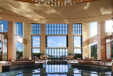 هتل Huidong Regal Palace Resort