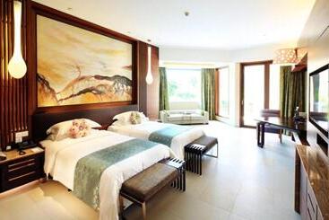 هتل Huidong Regal Palace Resort