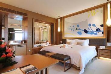 هتل Huidong Regal Palace Resort