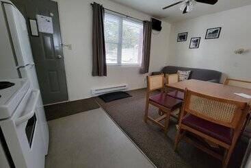 Mountain Springs Motel