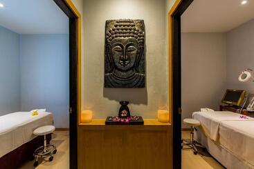 Nai Yang Beach Resort And Spa