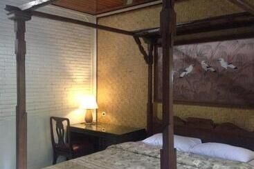 استراحتگاه Dewa Bharata Bungalows Candidasa