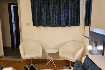 هتل Albis Rooms Guest House