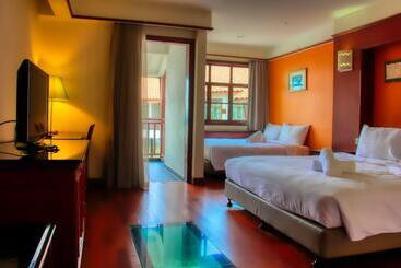 Alexapd Private Water Chalets - Port Dickson