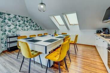 هتل Apartamenty Zdrojowa