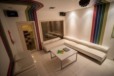 هتل Club Castle