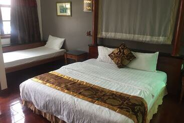 酒店 Cmk & Private Water Chalet