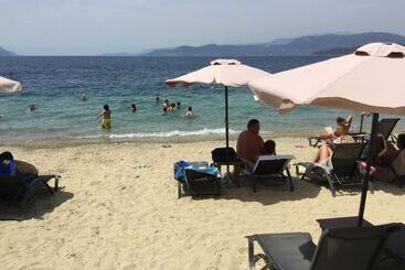 هتل Evia Dream