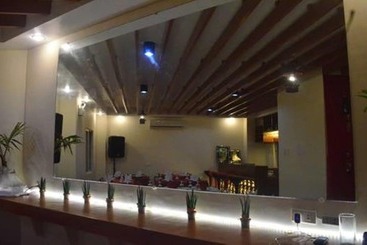 هتل Fragoch Tourist Inn