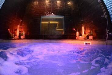 Guias Hotel & Spa