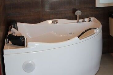 Guias Hotel & Spa