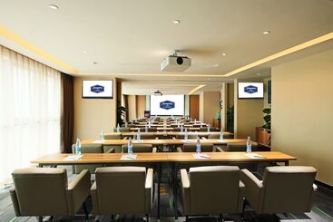 هتل Hampton By Hilton Zhongshan Nanlang