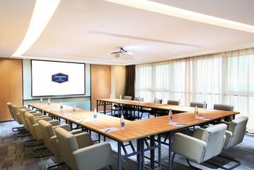 هتل Hampton By Hilton Zhongshan Nanlang