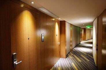 هتل Hampton By Hilton Zhongshan Nanlang