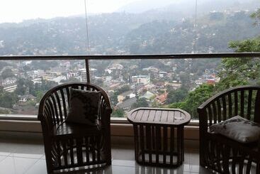 هتل Kandy View Garden