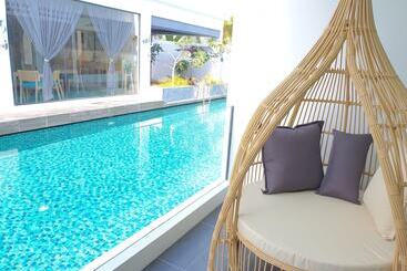 هتل La Villa Langkawi   Private Pool